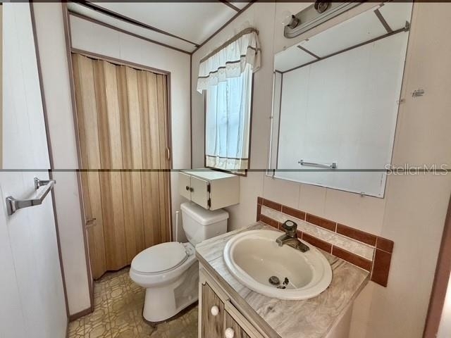 635 1st Avenue N - Photo 18