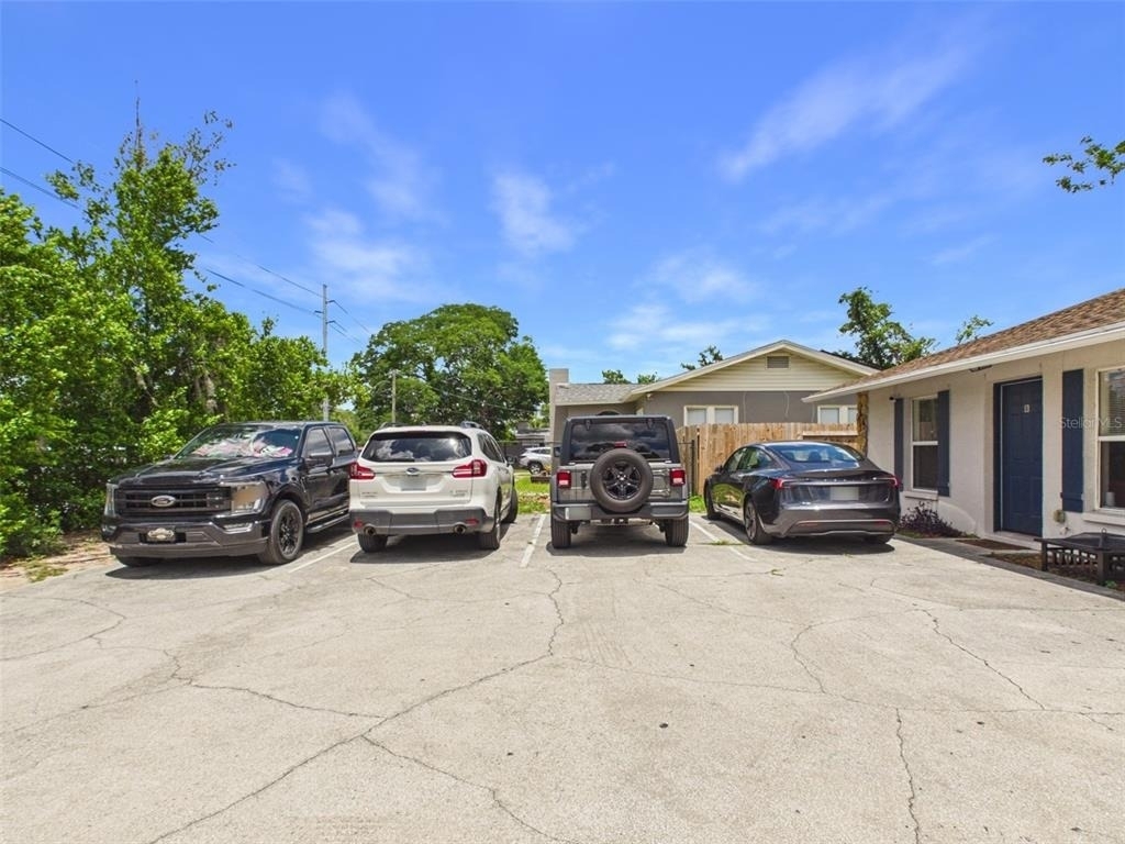 1411 E 109th Avenue - Photo 13
