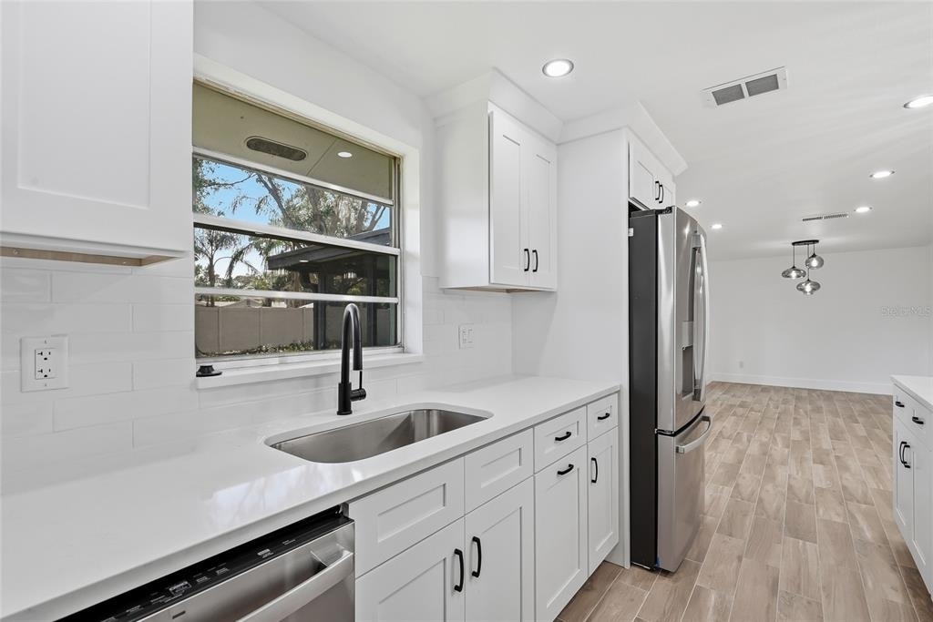 1123 Foggy Ridge Parkway - Photo 20
