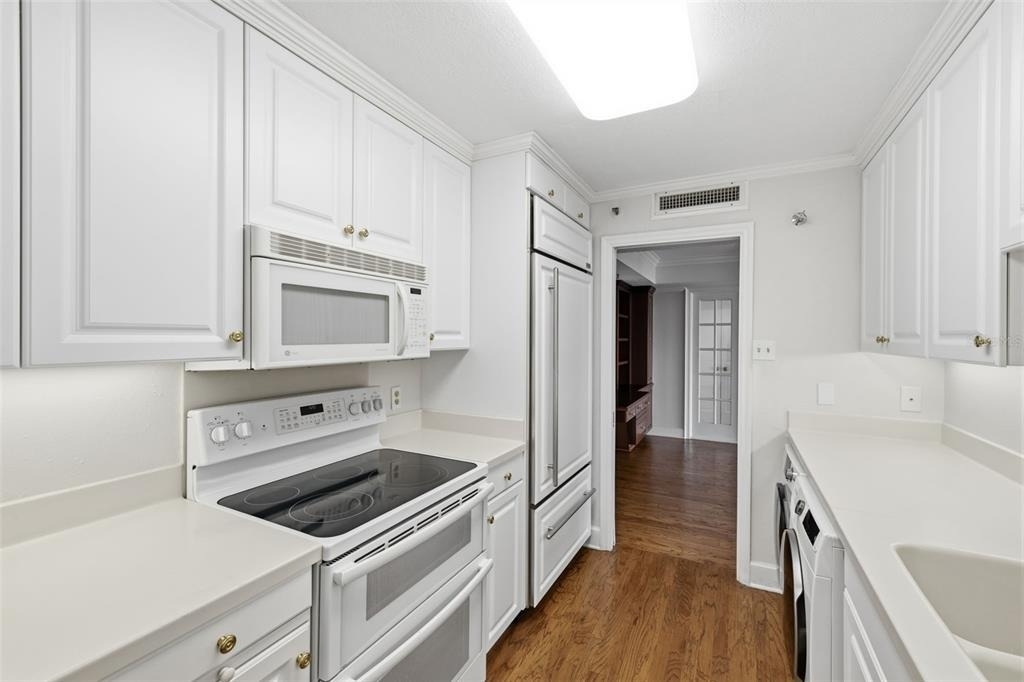 3211 W Swann Avenue - Photo 13
