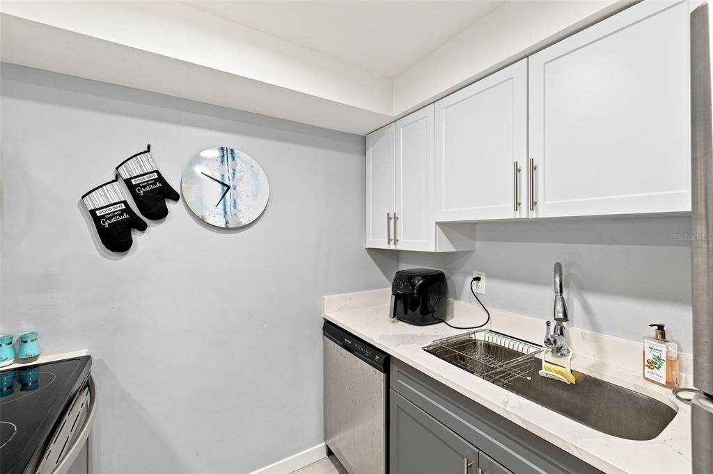 12760 Indian Rocks Road - Photo 12