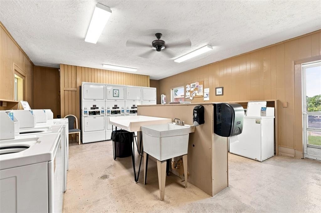 12760 Indian Rocks Road - Photo 24