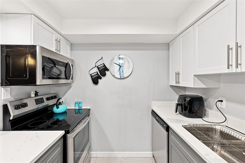 12760 Indian Rocks Road - Photo 11