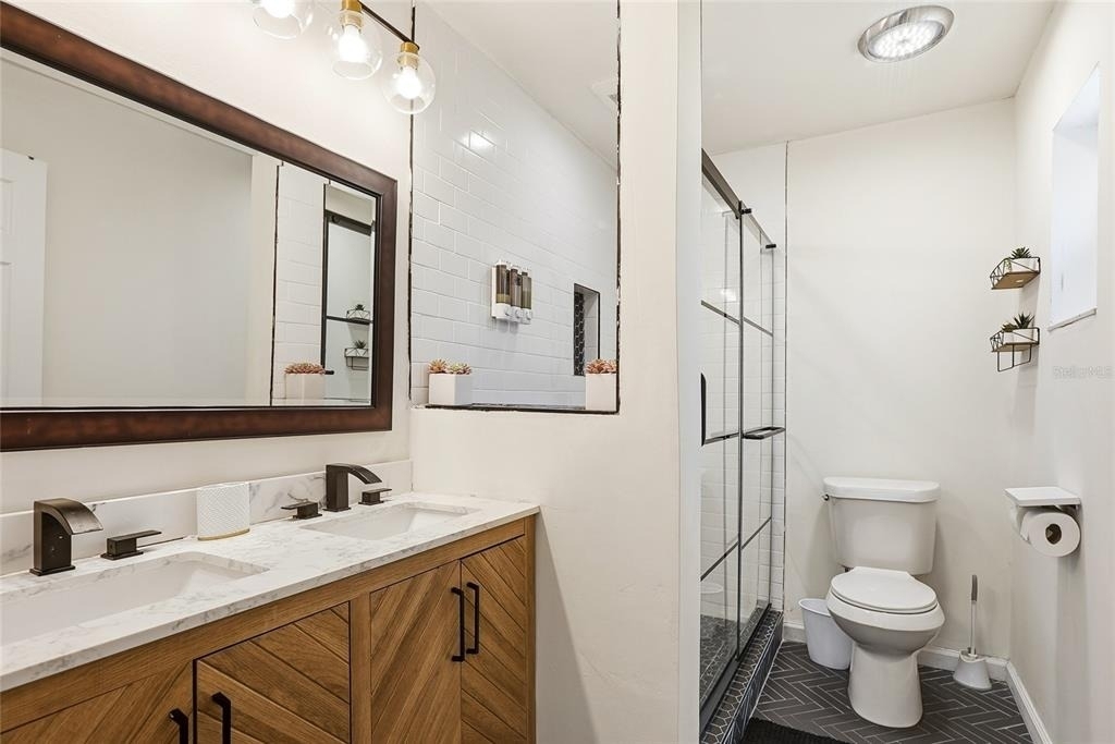4606 Buckeye Road - Photo 29