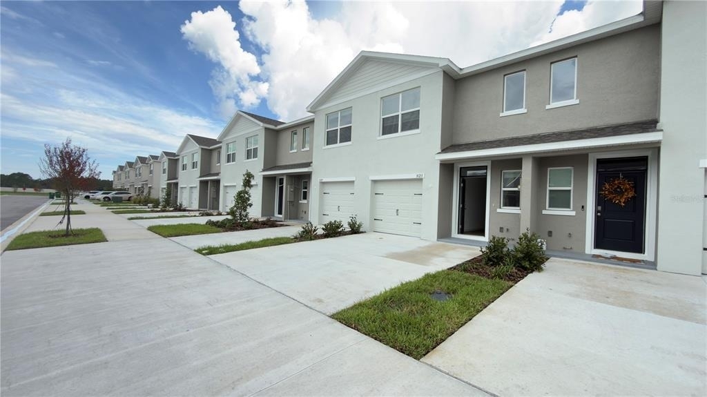 31211 Midnight Sun Way - Photo 1
