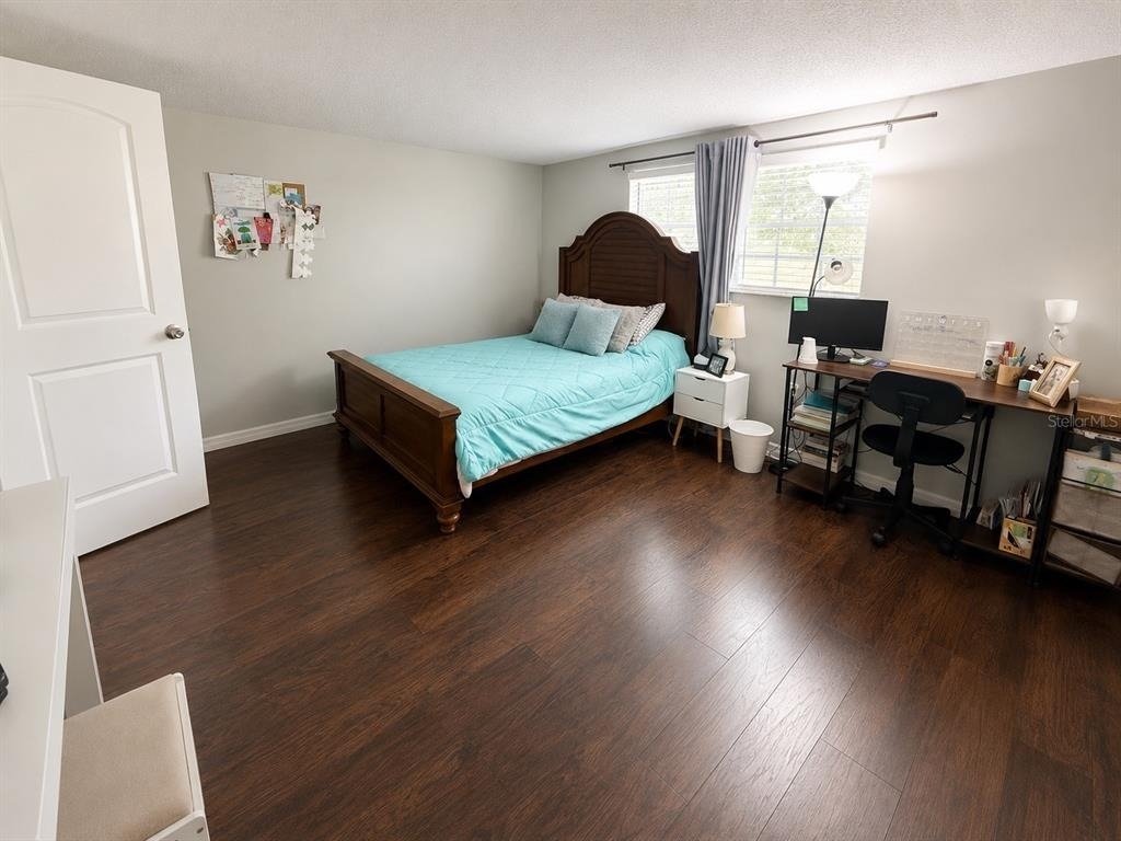 12623 Clock Tower Pkwy - Photo 5