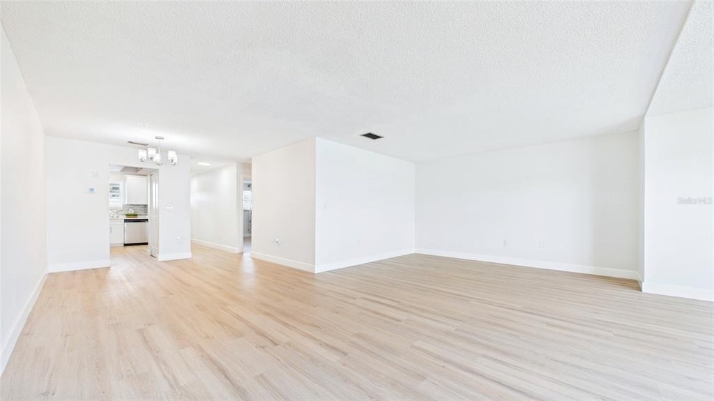 6025 Shore Boulevard S - Photo 10