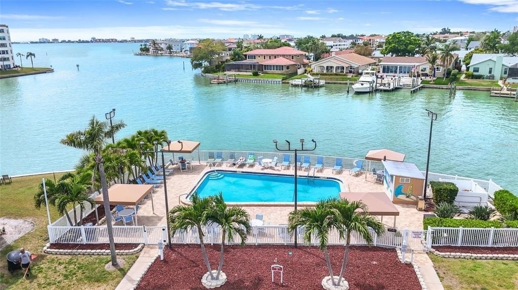 6025 Shore Boulevard S - Photo 33