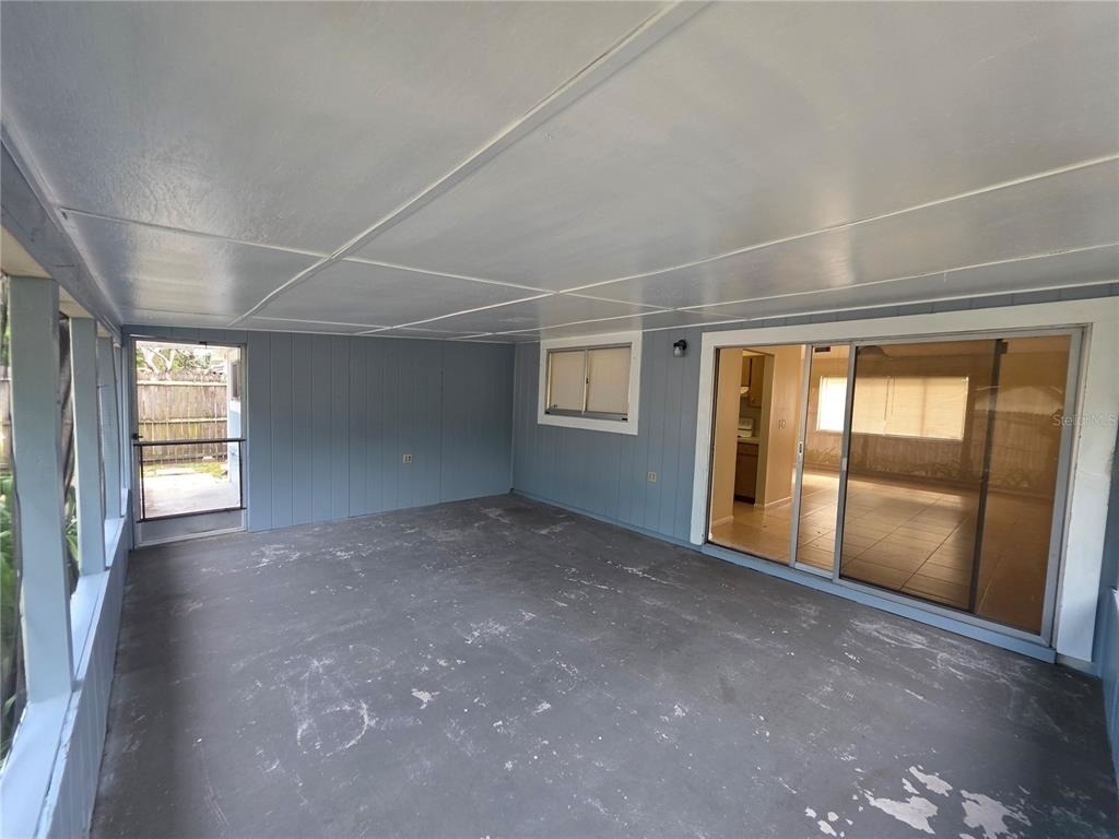 8507 Caladesi Island Drive - Photo 22