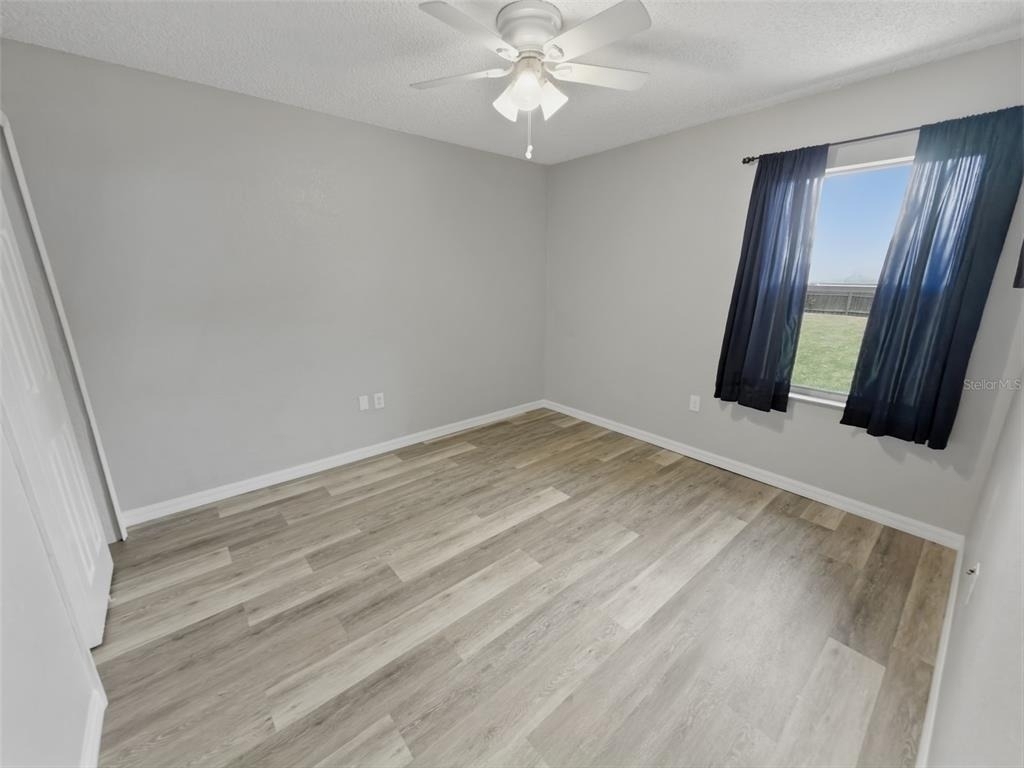 2202 Godfrey Avenue - Photo 23