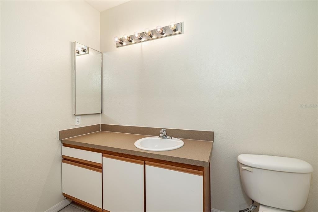 9506 Amberdale Court - Photo 17