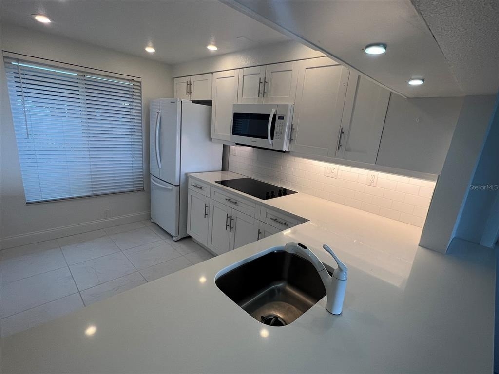 6268 Palma Del Mar Boulevard S - Photo 11