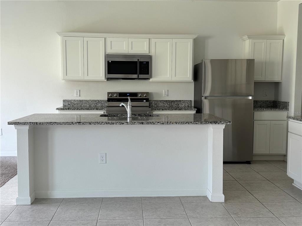 2669 Buttercup Avenue - Photo 3