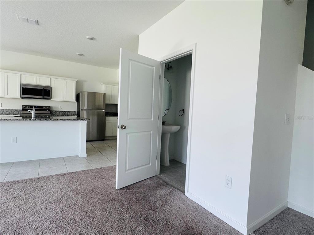 2669 Buttercup Avenue - Photo 4