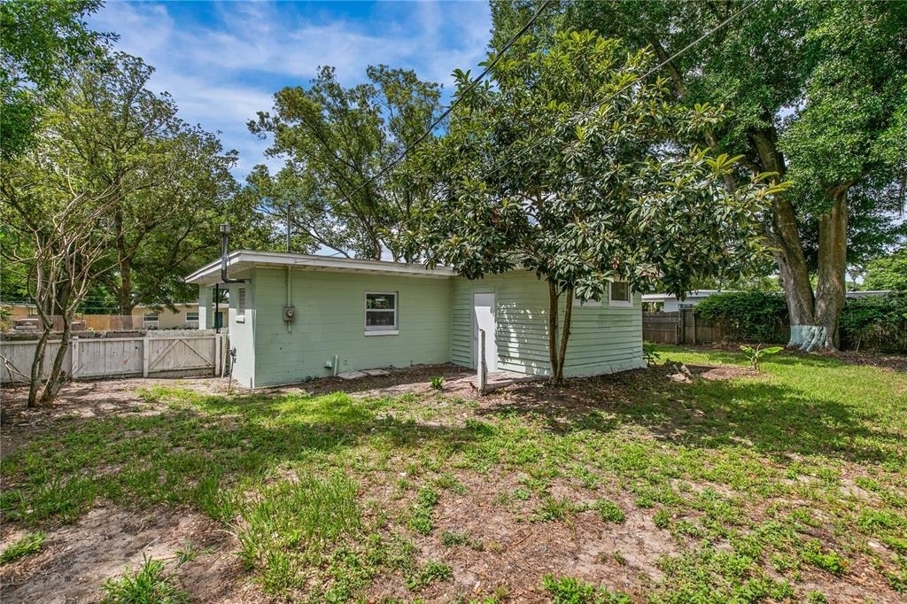 1435 Eden Drive - Photo 2