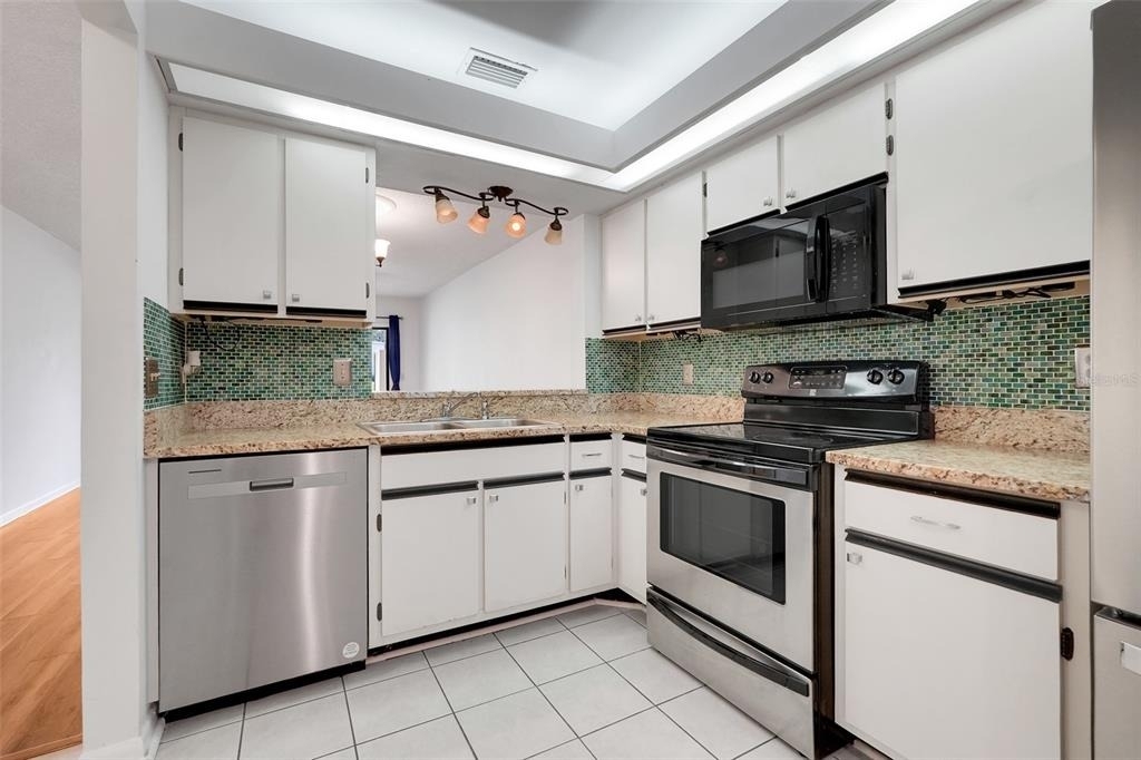 3112 S Semoran Boulevard - Photo 7