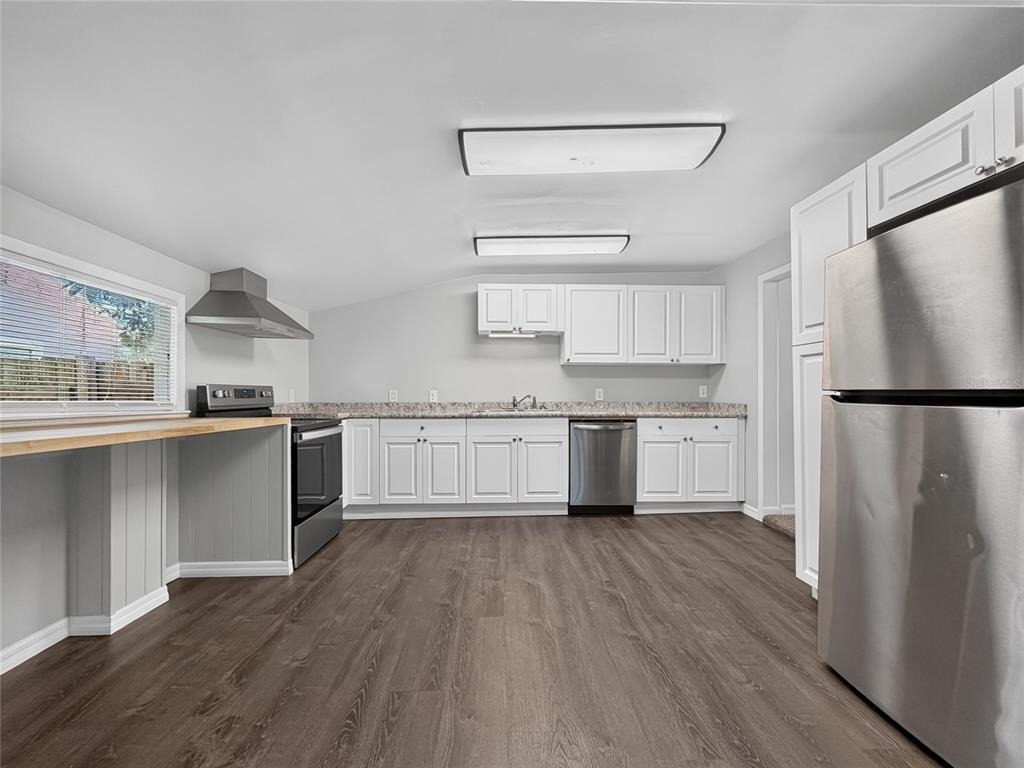325 S 2nd Street - Photo 7