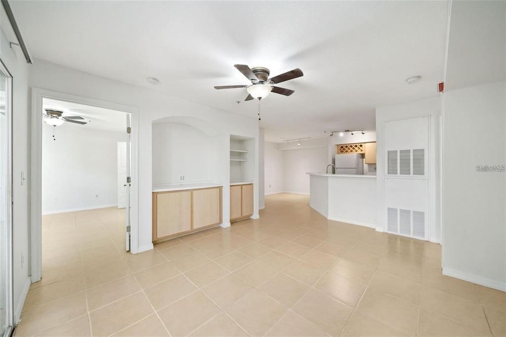 823 Camargo Way - Photo 5