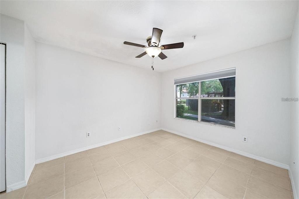 823 Camargo Way - Photo 12