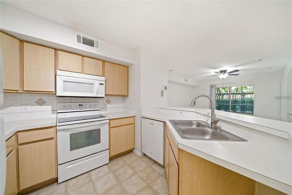 823 Camargo Way - Photo 1