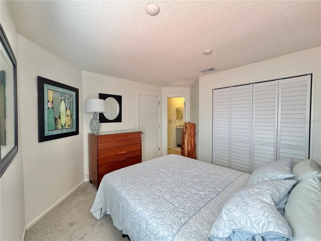 715 Magnolia Place - Photo 32