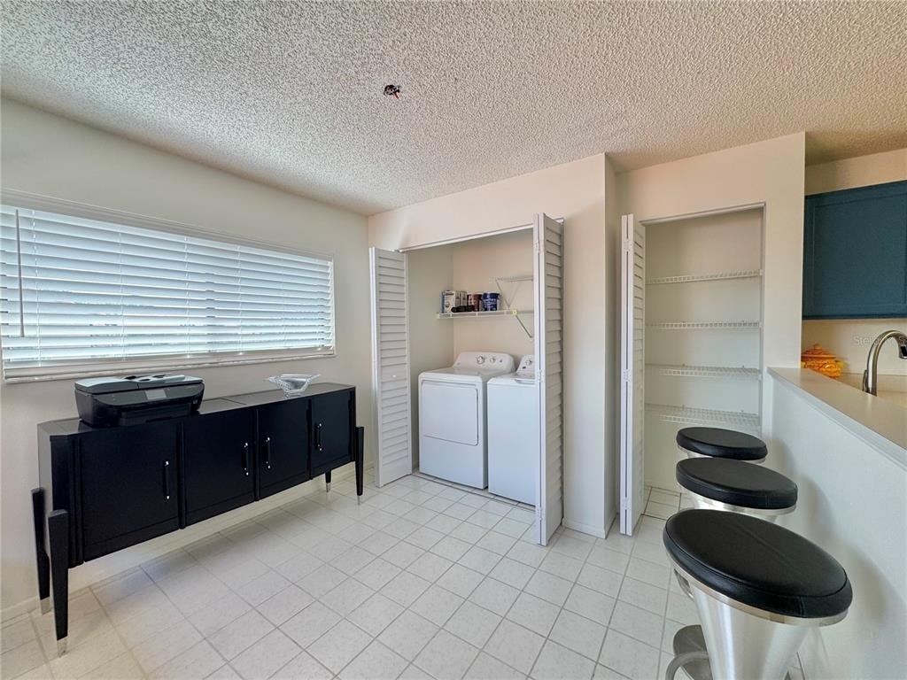 715 Magnolia Place - Photo 8