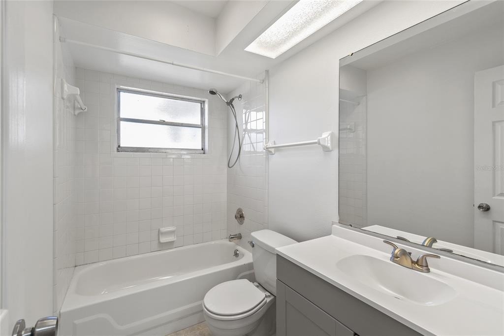 2711 N Dellwood Drive - Photo 4