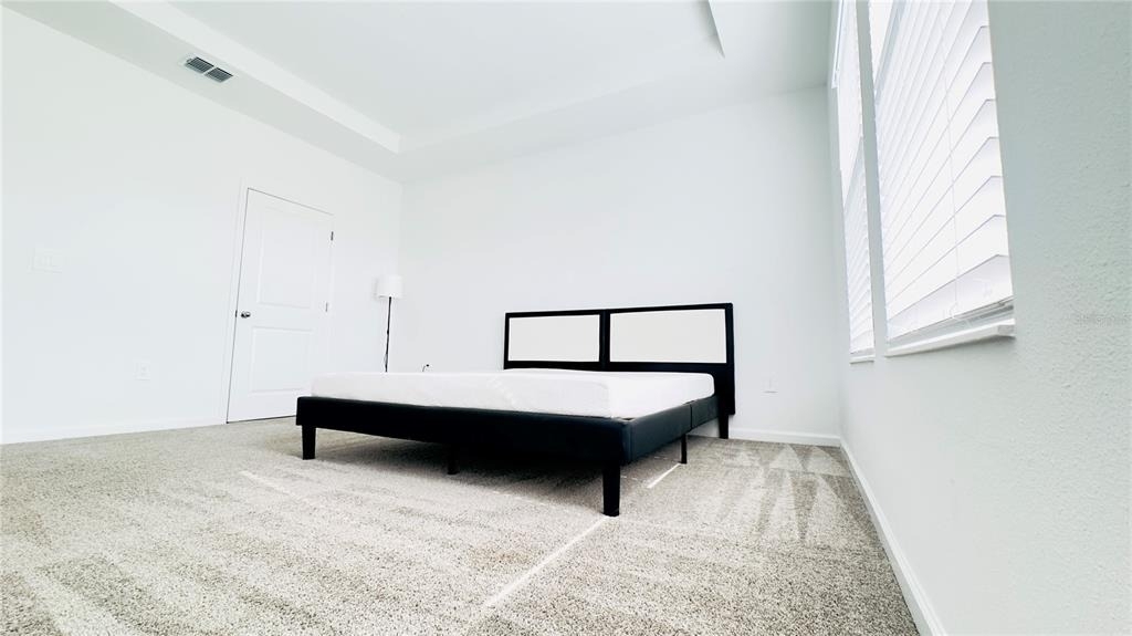 3255 Laurent Loop - Photo 6
