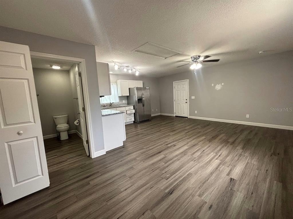 527 Hill Street - Photo 9