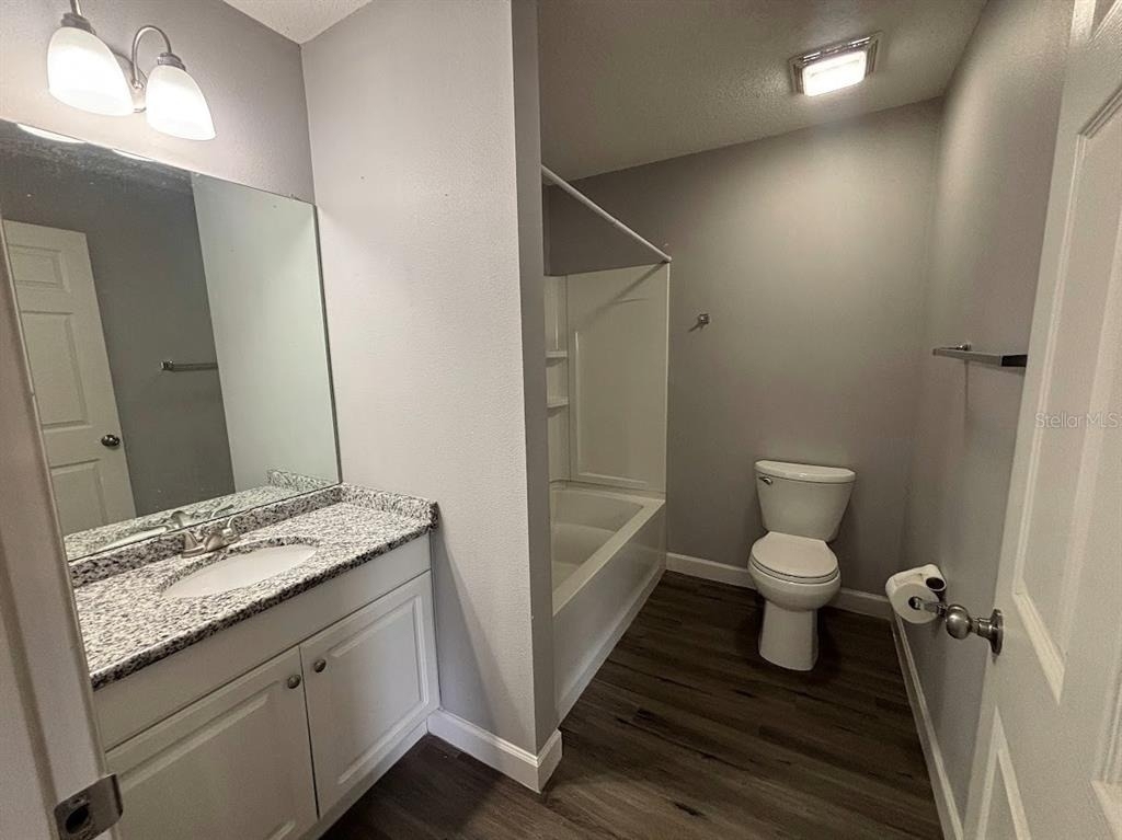527 Hill Street - Photo 8