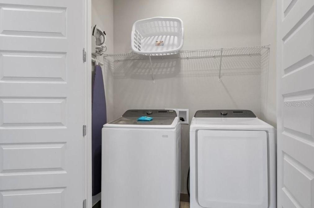 7785 Spectrum Drive - Photo 13