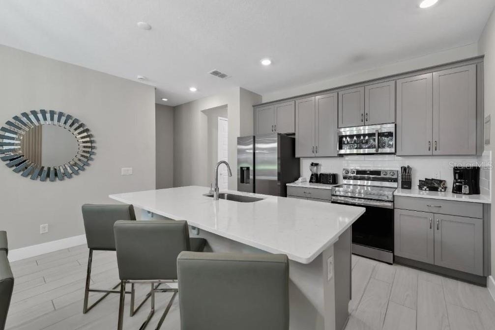 7785 Spectrum Drive - Photo 2