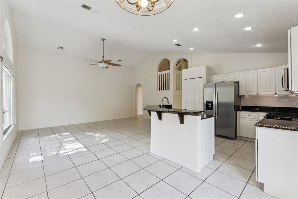 13635 Waterhouse Way - Photo 9