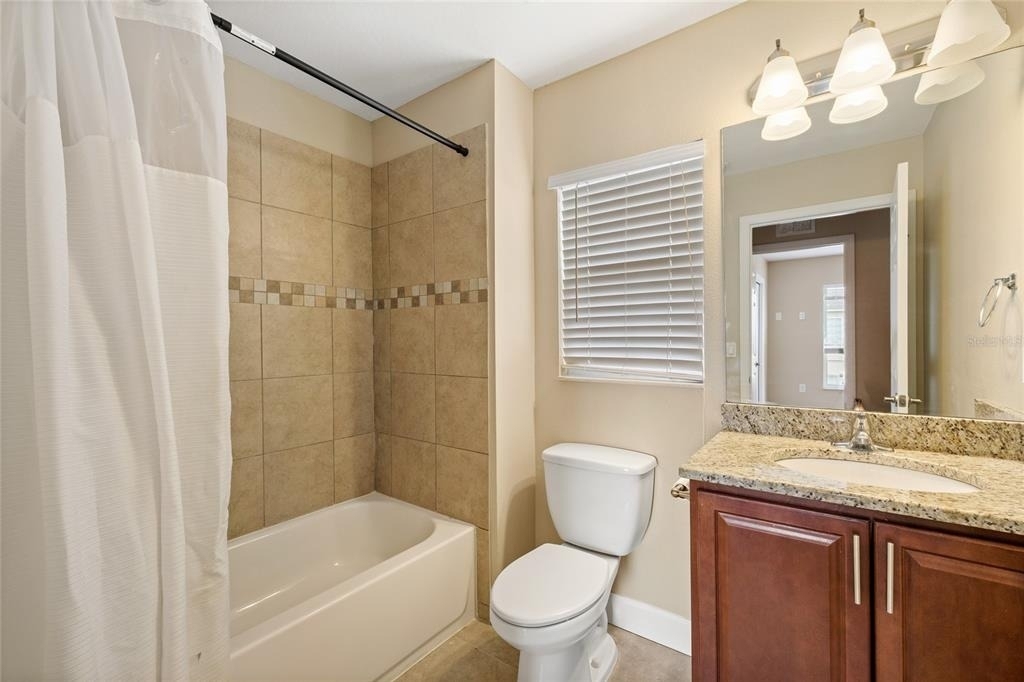 1469 Salisbury Drive - Photo 11