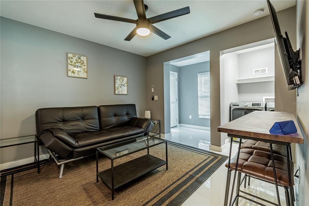 1225 E Livingston Street - Photo 3