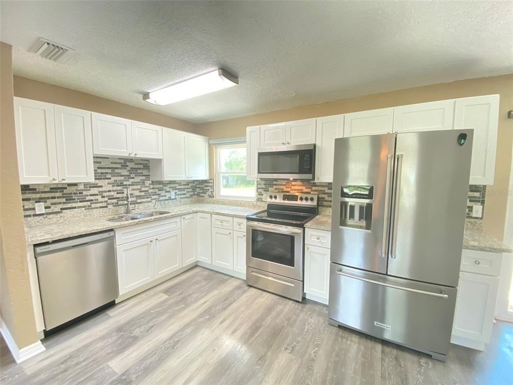 908 Teatro Court - Photo 7