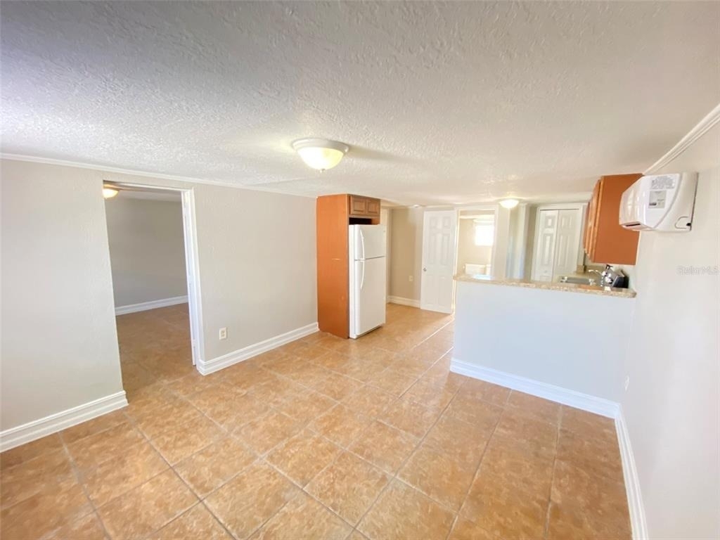 812 W Livingston Street - Photo 6