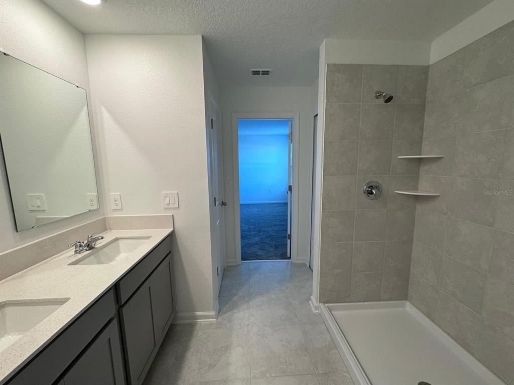 1033 Waterfall Boulevard - Photo 21