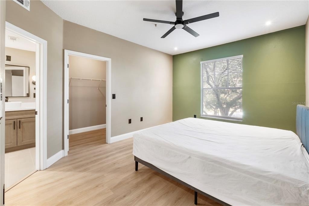 5512 Metrowest Boulevard - Photo 7