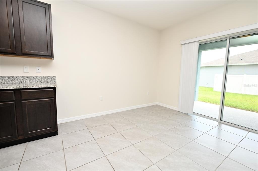 2548 Ryland Falls Drive - Photo 5