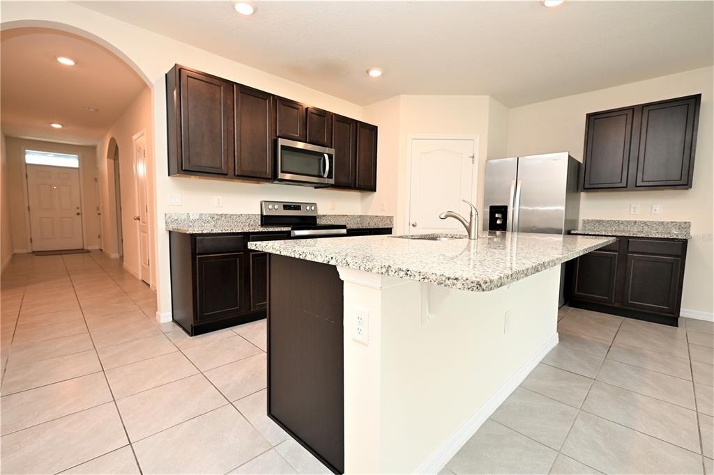 2548 Ryland Falls Drive - Photo 3