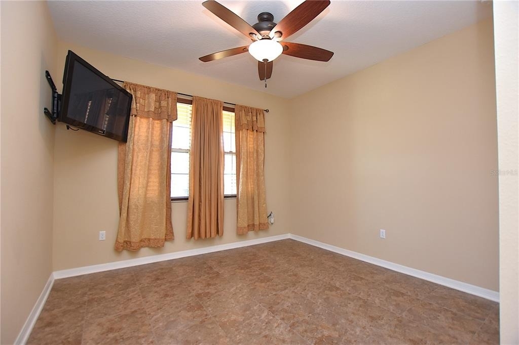 3949 Aquilla Drive - Photo 37