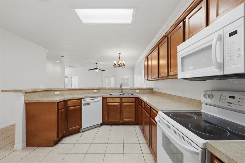 1316 Nw 120th Way - Photo 4