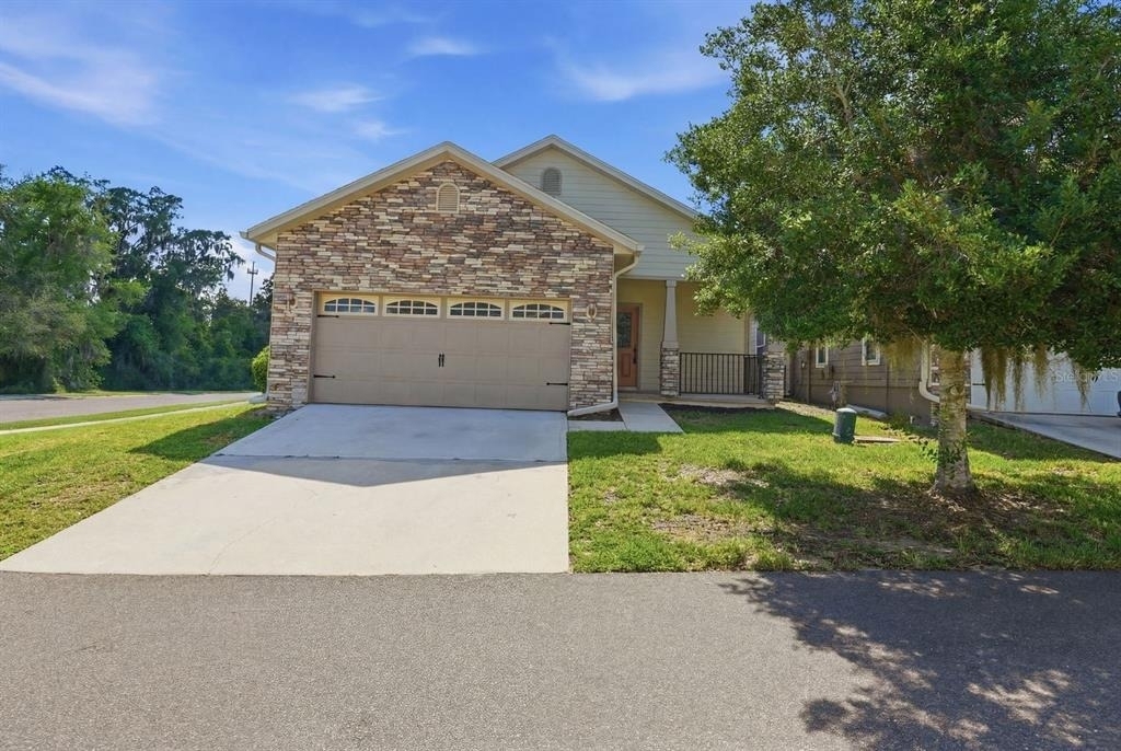 1316 Nw 120th Way - Photo 0