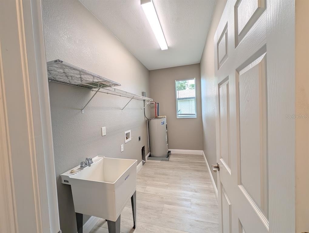 1643 Jeannin Drive - Photo 28