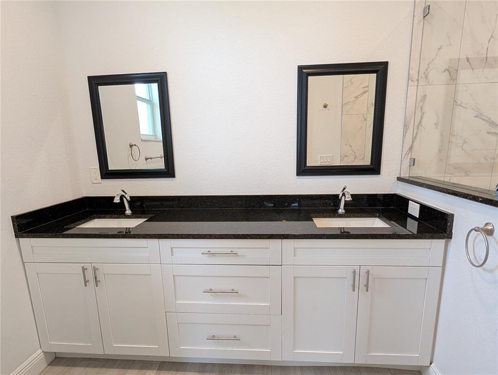 1643 Jeannin Drive - Photo 4