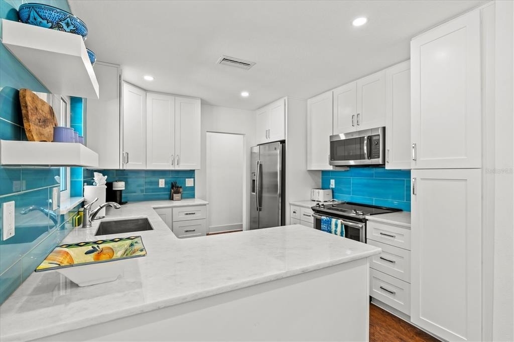 2587 Ringling Boulevard - Photo 20