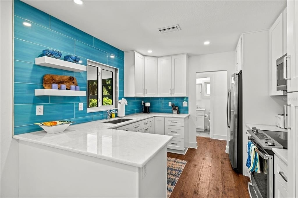 2587 Ringling Boulevard - Photo 19