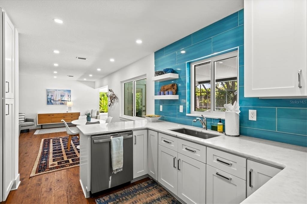 2587 Ringling Boulevard - Photo 18