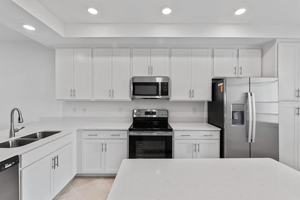 12180 Wellen Golf Street - Photo 6